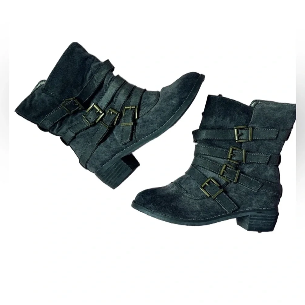 Joyfolie Boots. Size 12. Great Condition. Distressed Look. Buckles. Boho